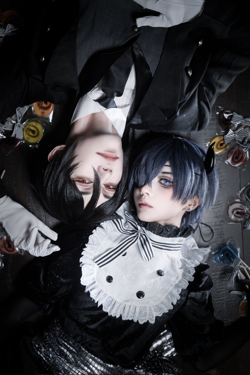 QiYao_QiYin's tweet photo. 不给糖就捣蛋🎃
#夏尔 -柒音
#塞巴斯蒂安 -柒妖

#blackbutler #ciel #sebastian #cos  #黒執事 #blackbutlercosplay  #cielcosplay https://t.co/lmfcOkEGCm