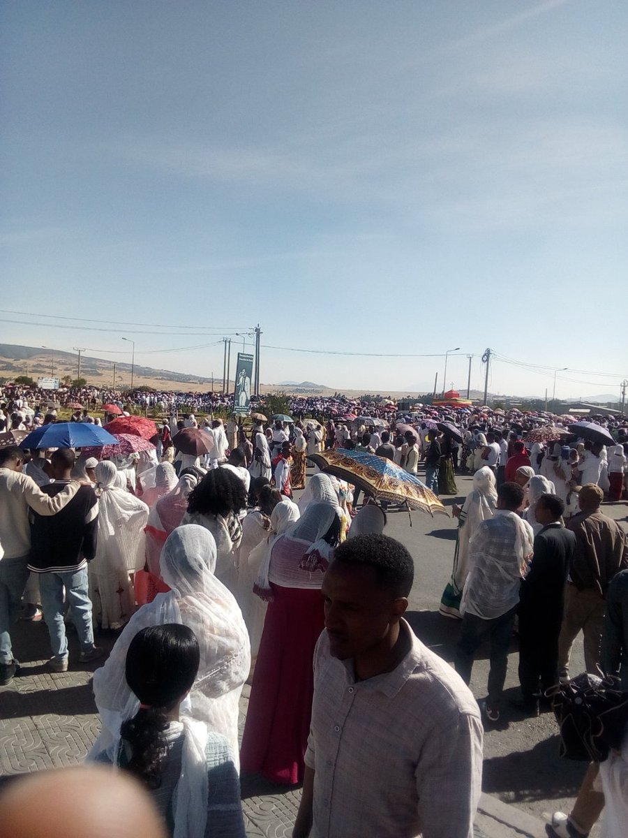 𝔏𝔯𝔯𝔯 tweet media