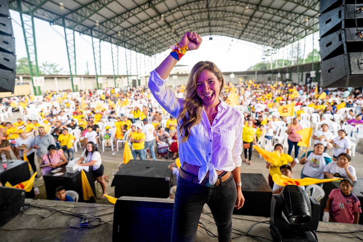 📍El Carmen- Manabí 

Nuestro compromiso es regresar la mirada y la inversión al campo para que el esfuerzo del trabajo de su gente se traduzca en rentabilidad, prosperidad y bienestar.

¡UNIDOS 🤞 por el Manabí que queremos!
