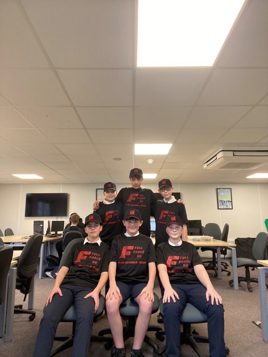 Team full force uk all ready for competition <a href="/tsas_norwich/">Thorpe St Andrew School and Sixth Form</a> @f1inschoolsUK <a href="/ThorpeSTEMM/">Thorpe St Andrew School & Sixth Form STEMM</a> . Sponsers ✅design ✅ merch✅ hard work and effort ✅