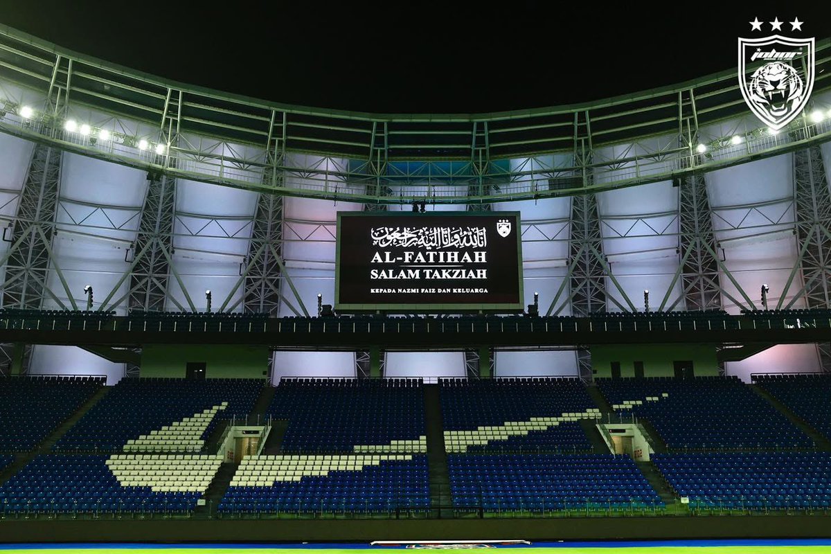 OfficialJohor's tweet photo. WE ARE ALL WITH YOU, NAZMI FAIZ

The Sultan Ibrahim Stadium was lit white and a message expressing Johor Darul Ta'zim FC's condolences to Nazmi Faiz and family was displayed on the big screen. Salam Takziah.

#HarimauSelatan
#SouthernTigers
#PermataSelatan
#JewelOfTheSouth
#JDTuntukSemua
#JDTforAll