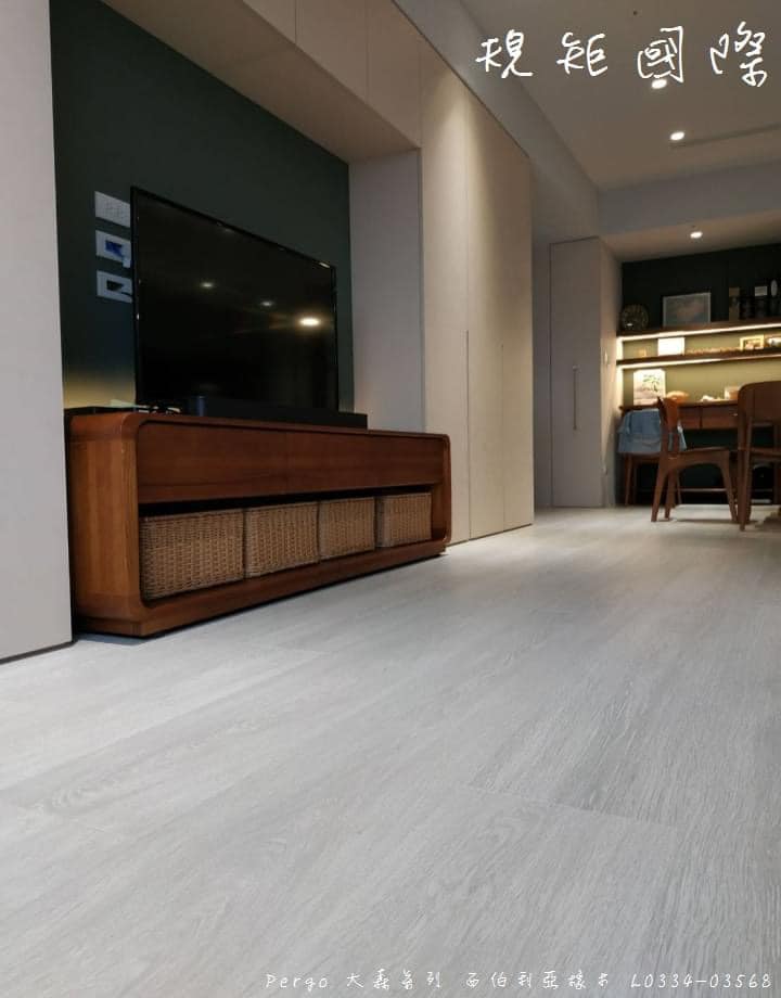 RnJ_carpet's tweet image. ✨西伯利亞橡木L0334-03568✨
👉 rj-carpet.com
想知道更多關於木地板的小知識嗎?
youtube.com/channel/UCwYuF…
🔗歡迎蒞臨來電洽詢唷
✔地址：台北市南京東路五段163之12號1樓
(捷運南京三民站一號出口旁)
✔電話專線：02-2762-6386
#PERGO
#超耐磨木地板
#防水地板
#木地板
#地板