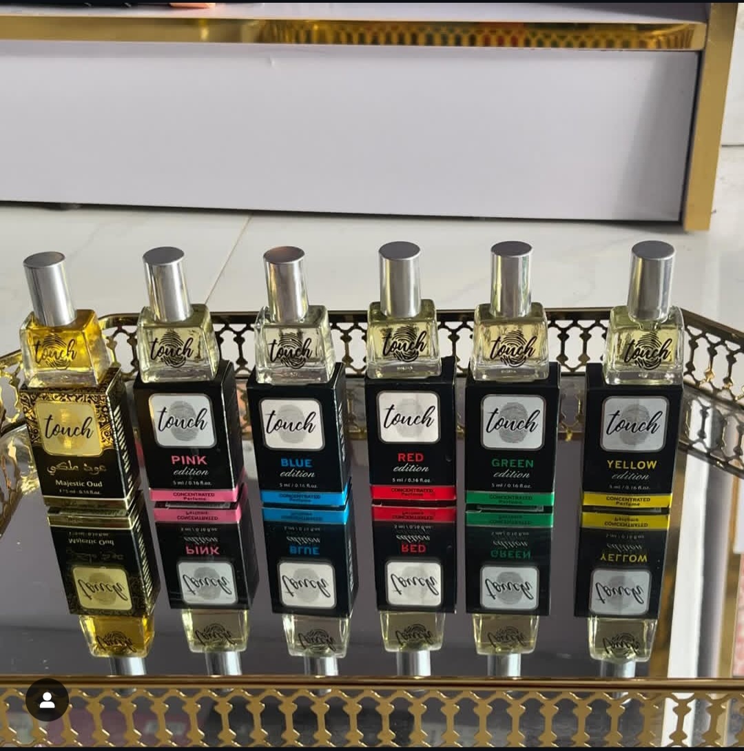 Adesewa_z's tweet photo. Touch perfume oil available for 1,500 https://t.co/358fc9hJo6