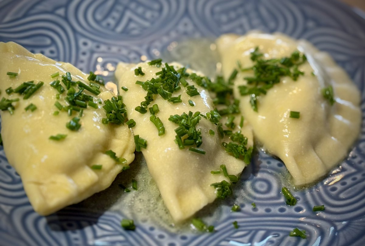 Spirelli79's tweet image. Kärntner Kasnudeln #krendeln #kasnudel #yummie 
Nix für den @sebiwebi23, der hat halt keine Ahnung