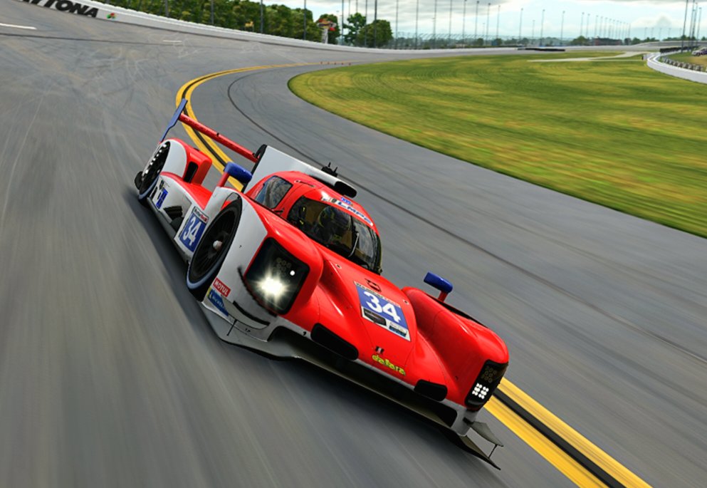 DQ en las 24h de daytona, mi primera resistencia, me doy cuenta de lo dificil que es no tener ningun percance.ha estado bien la experiencia hasta donde hemos llegado🤣🤣.