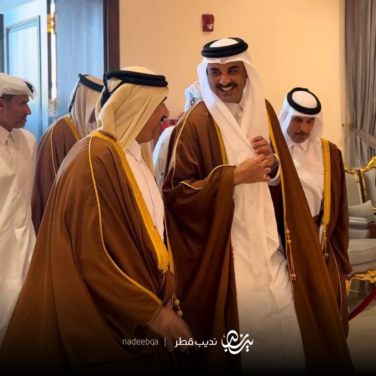 NadeebQa's tweet photo. سموّ الأمير @TamimBinHamad حفظه الله ورعاه في حفل زواج السيد حسن بن حمد بن علي بن حمد العطية

#نديب_قطر | #قطر 🇶🇦 https://t.co/NUhitUDUtN