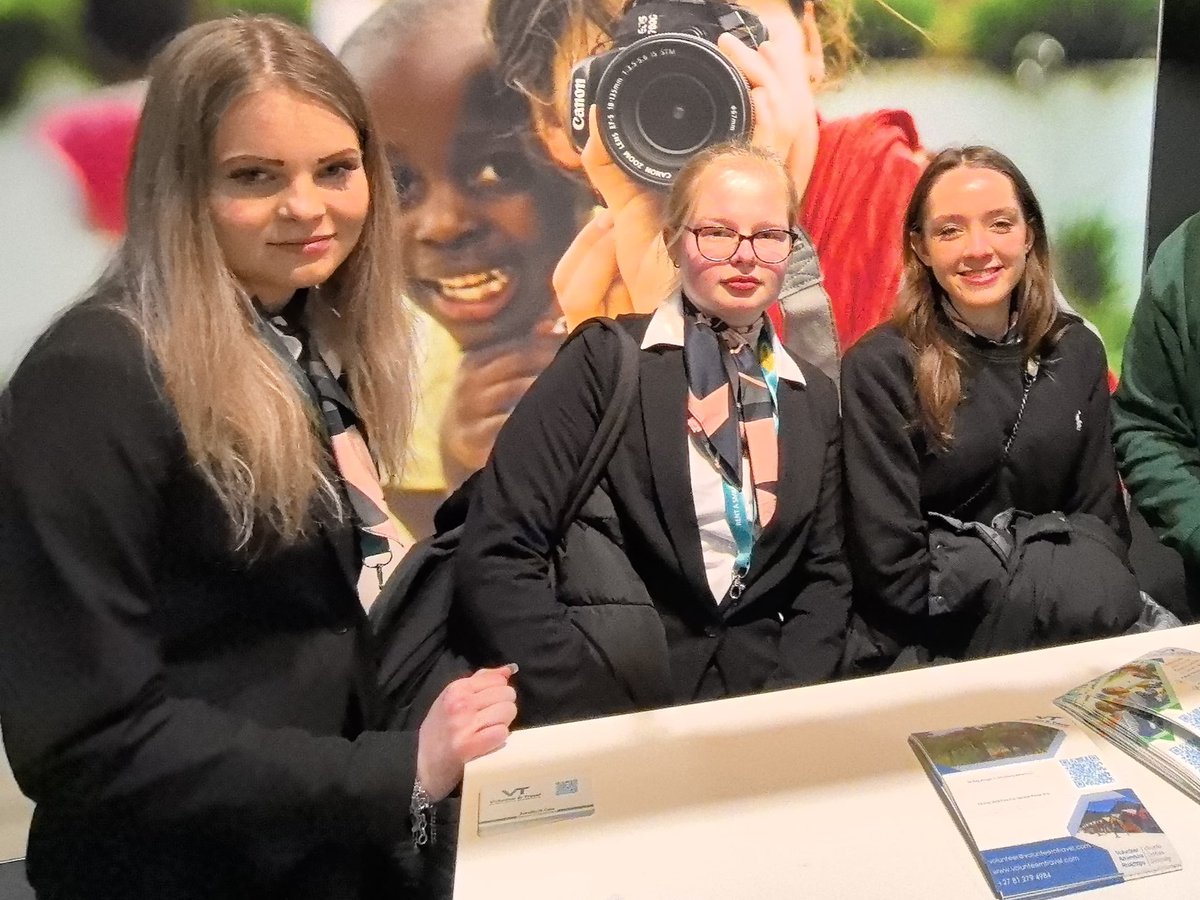 VolunteerTrav's tweet photo. Vakantiebeurs #utrecht #volunteertravel https://t.co/ZLafksSLOt