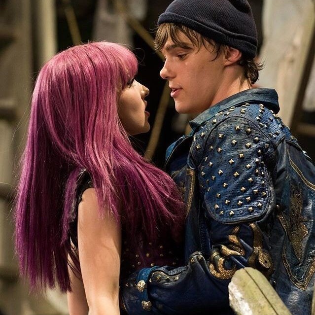 Agora um crime: o casal protagonista não ter um dueto