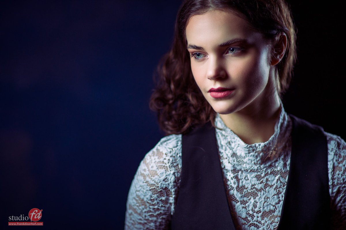 frankdoorhof's tweet image. 2025 time for a new workflow. 

Using #Skylum #aperty for skin retouching and #BorisFx optics for tinting. 

Get Skylum software via our link and also support our work skylum.evyy.net/DVMb1q

Model : Janaika
Sony a7rV with Minolta 85 F1.4
Geekoto Quicky and striplight