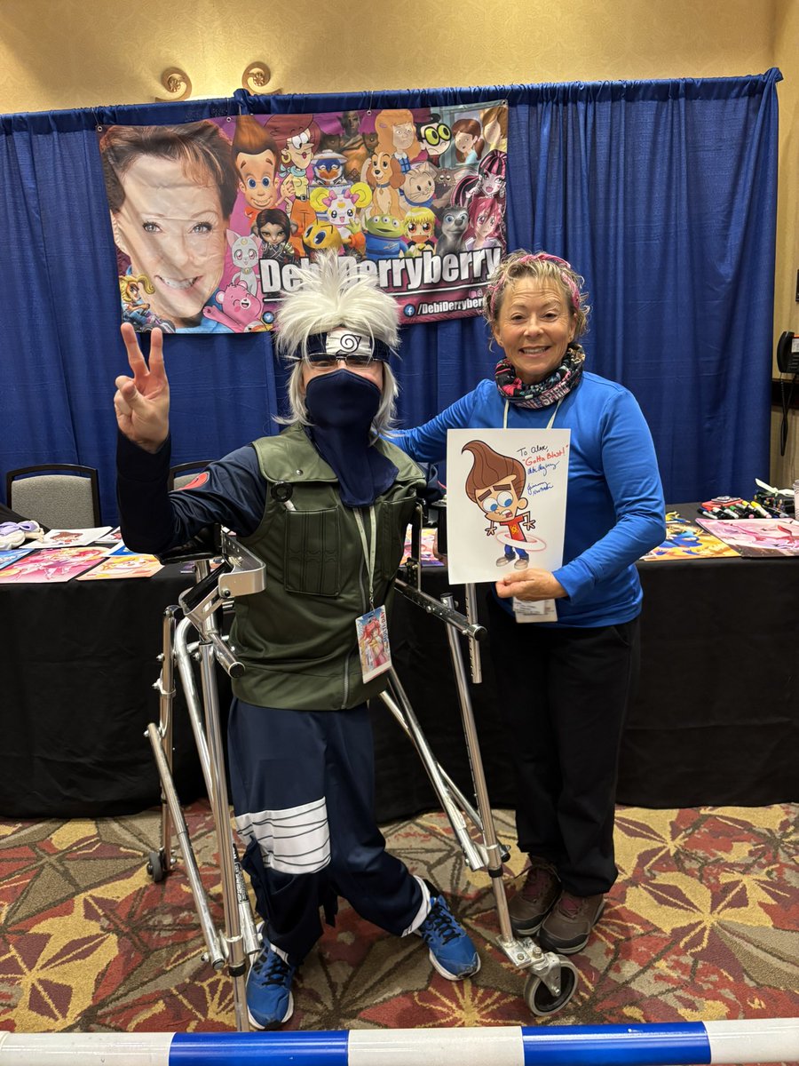 KetchumAshchu's tweet photo. @DebiDerryberry thank you so much! for spending time with me  @ Ichibancon it was nice to meet you! https://t.co/D3CEoyvc25