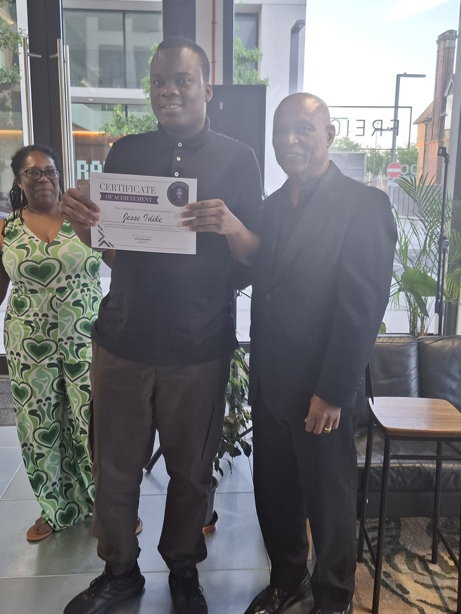 Test out the new service created by Black Men, aged 18 to 30, with lived experiences of mental health, recovery, and wellbeing? If you live, work or study in Newham please register:
forms.gle/zYnbtrTW3jWPdy…
We launch on 8th February at 4.30pm. Free barber hair &amp; beard offer. 
#men