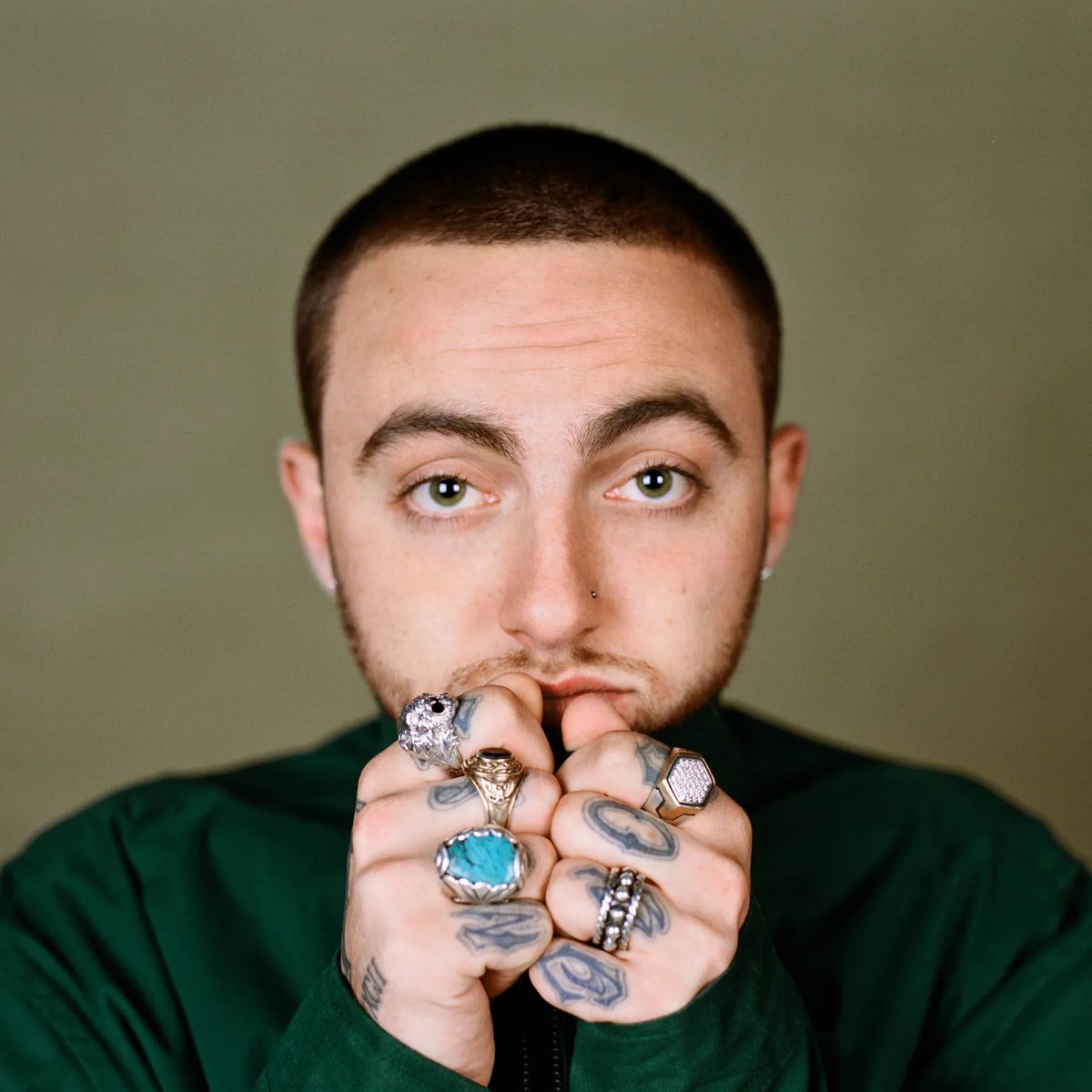 Happy birthday, Mac Miller 🎈

He would've turned 33 today 🕊️