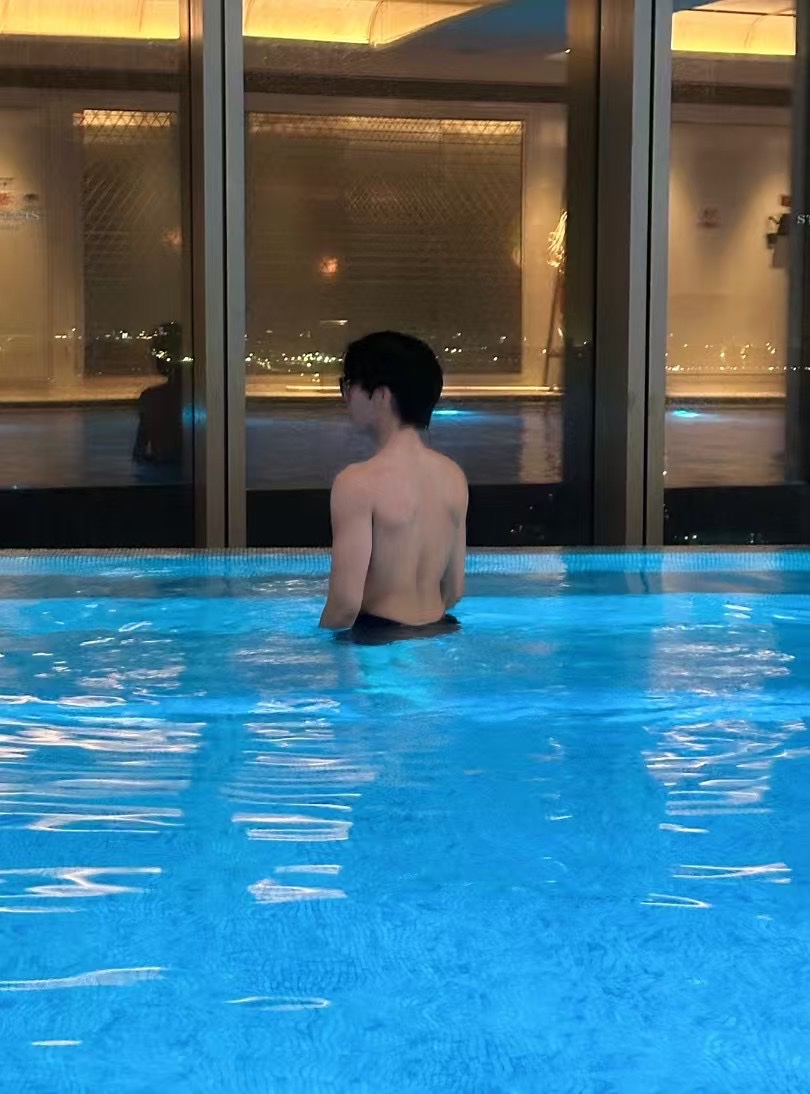 chen15151's tweet image. 再看一次冬天的海就释怀