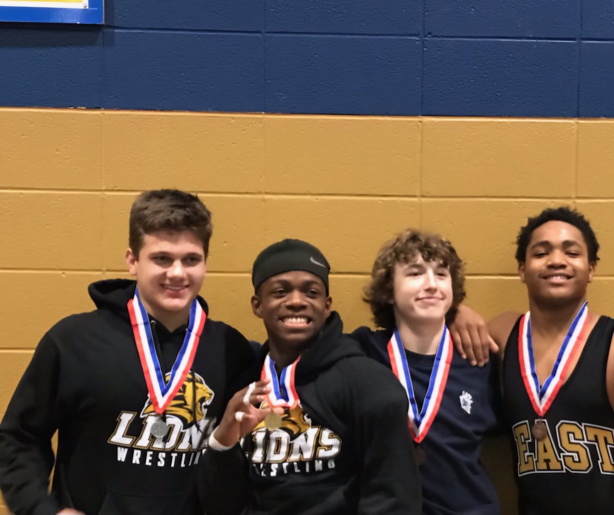 FZEWrestling's tweet image. Congratulations White 2nd, Watshimanga 1st, Heslin 3rd, Floyd 3rd @ Freshman GAC Championship