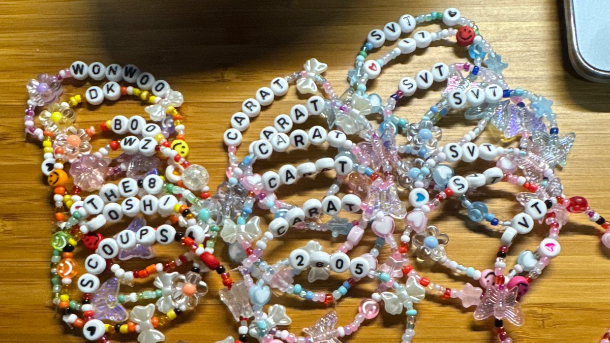 Seventeen bracelet fansupport 🩷 #SEVENTEEN_RIGHT_HERE_IN_SINGAPORE

 trying to make more for members 🥹 but ran out of some alphabet, ++ more in the making 🙏

Do RT/Like hehe 

Both days!
📍SG National Stadium
📌location n outfit tba 
💌can DM me for freebies trade

#SVTinSG
