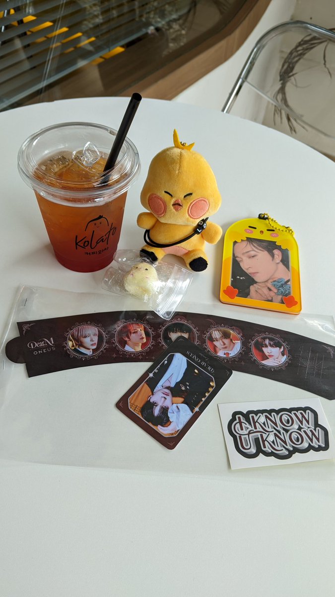 Event cupsleeve Dear.M by <a href="/ONEUSteamid/">ONEUS TEAM INDONESIA</a> x <a href="/moonproject_ina/">Tomoon Project INA</a> 

Kalo ada di kota kalian buruan ambil!!