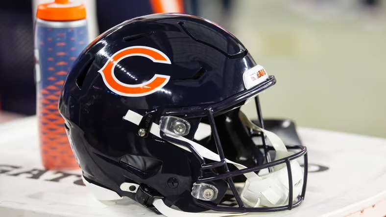 INTERESTING FACT: The Detroit Lions, Minnesota Vikings and Green Bay Packers combined for as many playoff wins this season as the Chicago Bears, who are the only NFC North team yet to lose a game in 2025.