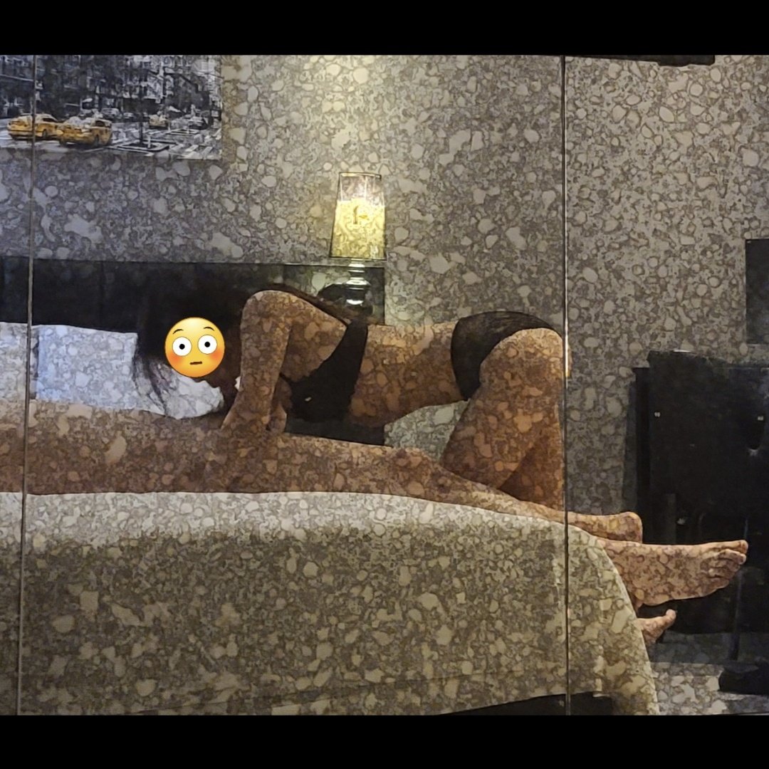 정성을 다해서 빠는 코코 ♡ #초대남 #부커 #네토