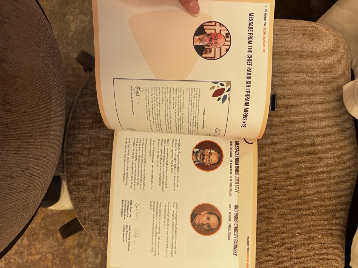 ChiefExecRabbis's tweet photo. @JVN_org_uk #jvnawards2024 so delighted to be here supporting our amazing volunteers #progressivejudaism llpllll https://t.co/uPA7pPJUEY