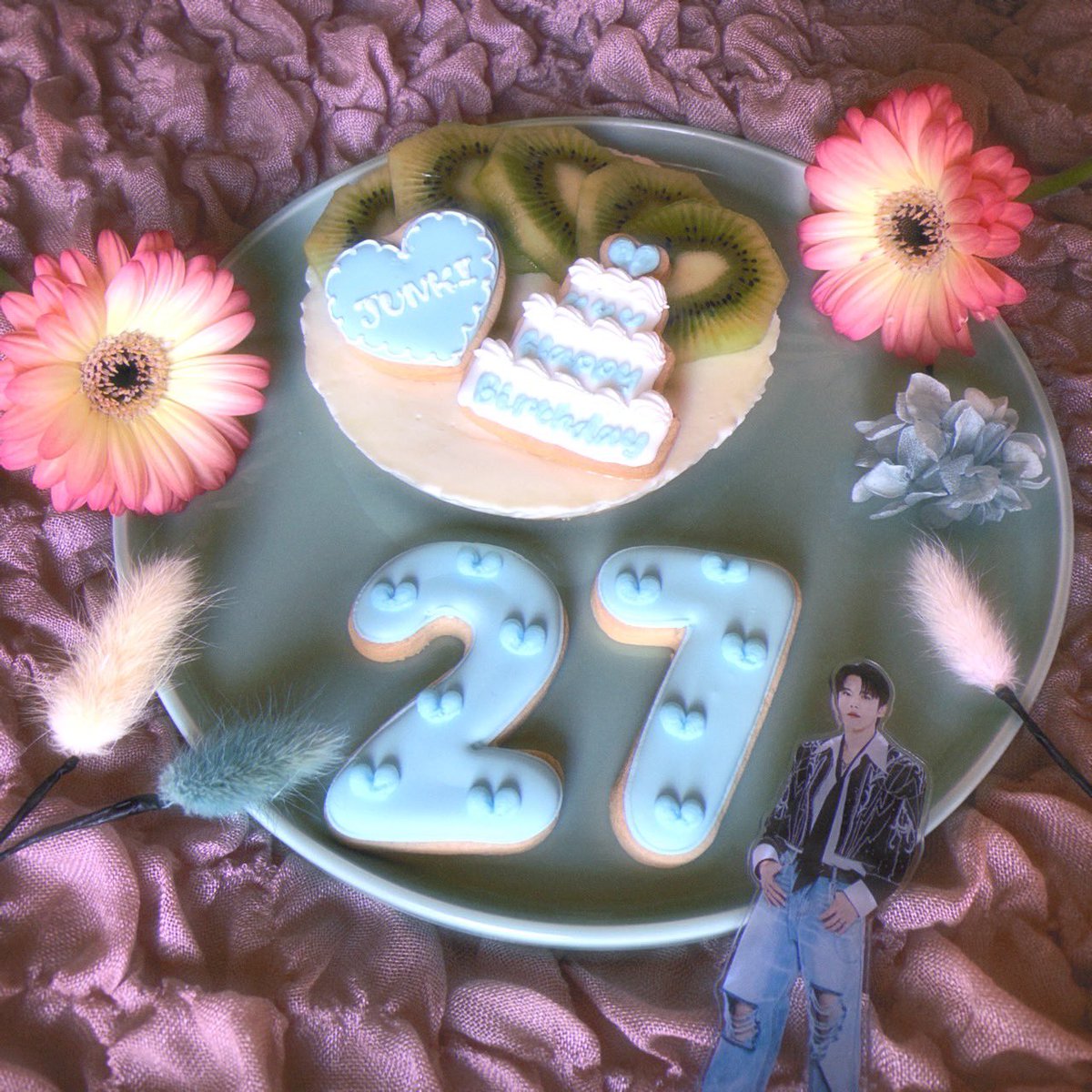 にこまる🎤🩵 (@niponipo789) / Posts / X