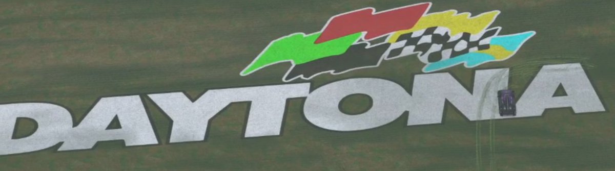 Overlake_'s tweet photo. Victoire a Daytonaaaaaa ! 🏆
Enfin une 1ère victoire en 2ans d'endurance 
De la pluie, des incidents, des déconnexion mais au final c'est une P1 avec 7 tours d'avance 
GG les gars @vngelrider @maxime_gd14 @quentin_evn https://t.co/r5CIxjqEbT