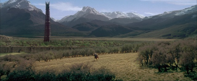 TheCinesthetic's tweet photo. The Lord of the Rings: Fellowship of the Ring (2001) dir. Peter Jackson https://t.co/GcsrtNNgV7