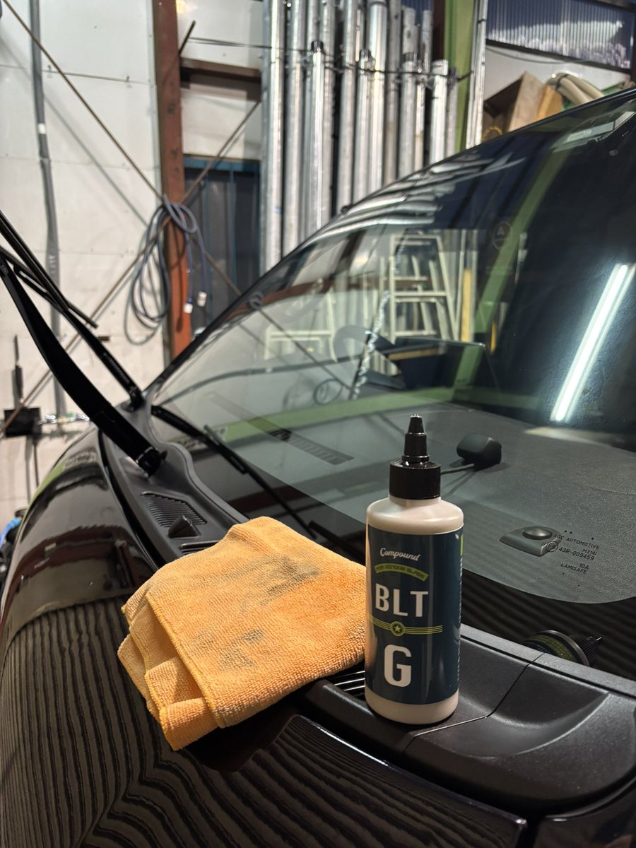 greatmanzu1971's tweet photo. BLT-Gで油膜取り
レペルてガラス撥水
#autobritedirect
#Bullet https://t.co/MOzIuLHAN2