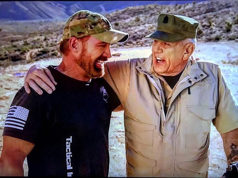 RealCraigSawyer's tweet image. One thing I’ll miss at SHOT Show this year is so many of my friends &amp;amp; brothers who have passed on. R Lee Ermey is one. Miss ya, man! 🇺🇸
Semper Fi, Gunny. #GunnyTime #FullMetalJacket #Sawman #OutdoorChannel  🎥🎬📽️🎞️