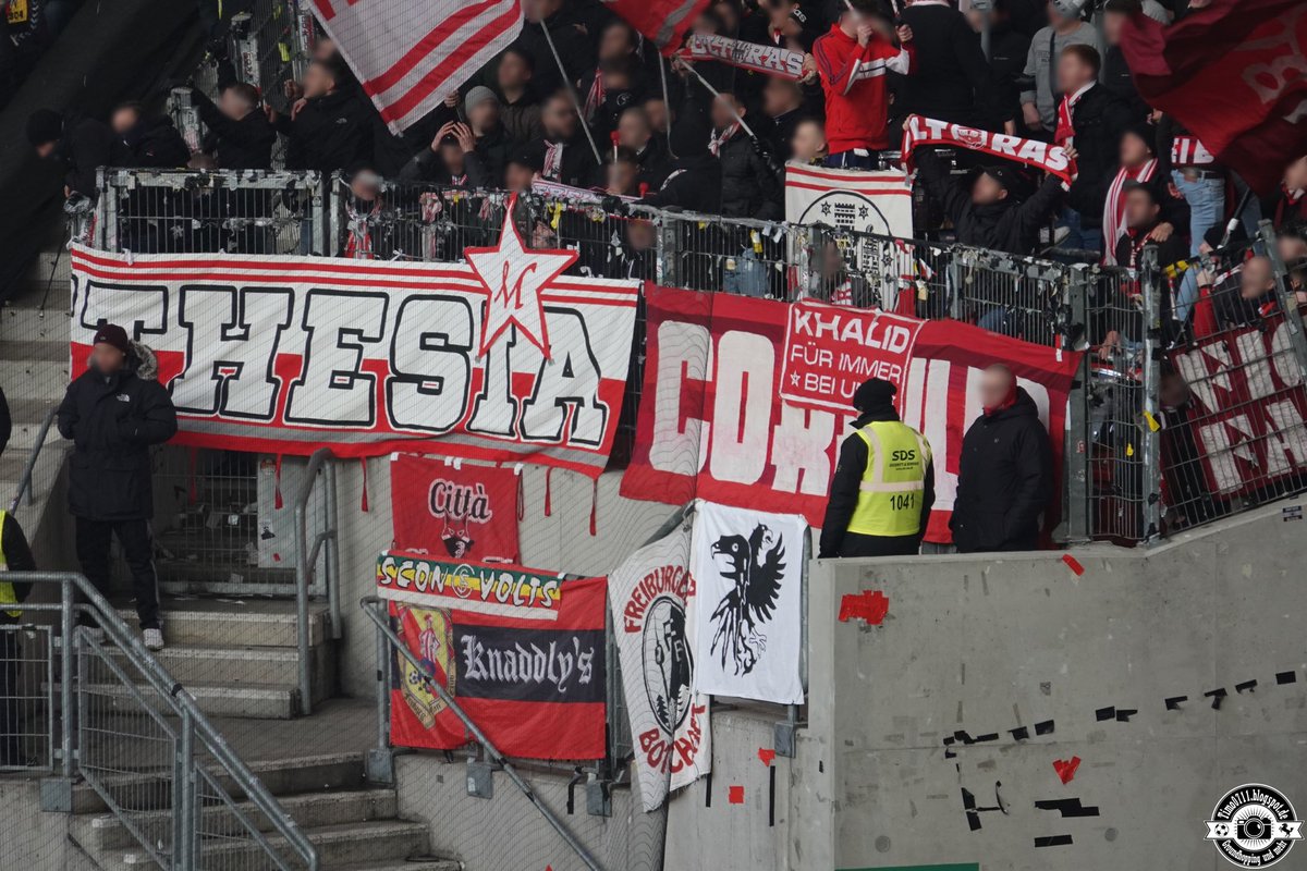 #Fotos: 18.01.2025 / #VfB #Stuttgart - #SC
#Freiburg 4:0 / #Neckarstadion (Stuttgart)
#VfBSCF #CannstatterKurve #fussball 
#Ultras #Choreography #support

timo0711.blogspot.com/2025/01/180120…
