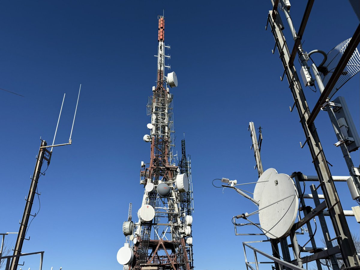 ¡Domingo rodeado de antenas!
