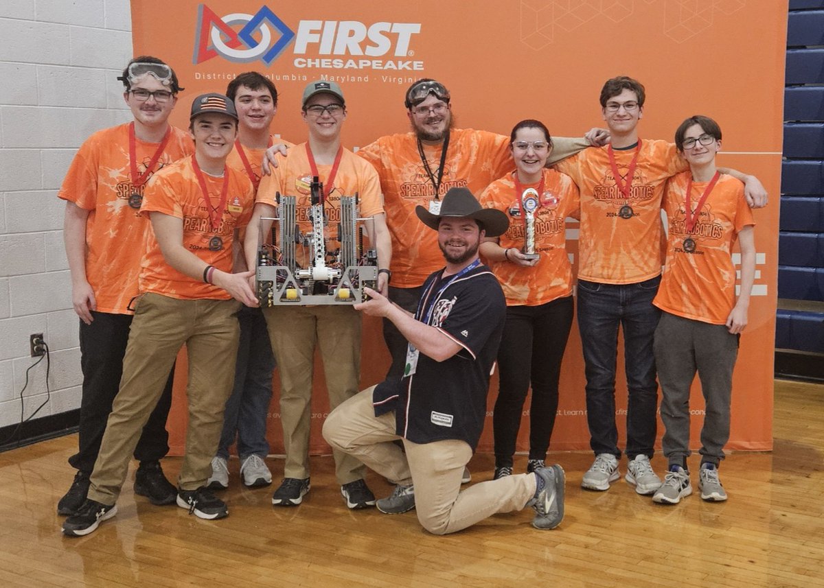 🎉 PHS Robotics went undefeated at the Harrisonburg Robotics Qualifier on Jan 18th! 🚀 They’re heading to regionals in Maryland on Feb 8th! 🏆 ⬛️🟧