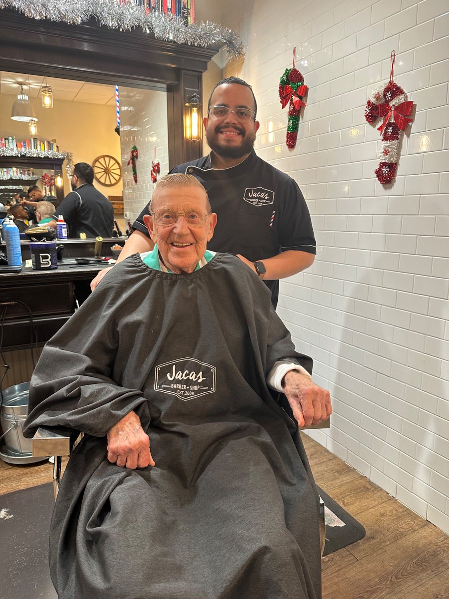 Holtz's Heroes Foundation tweet media