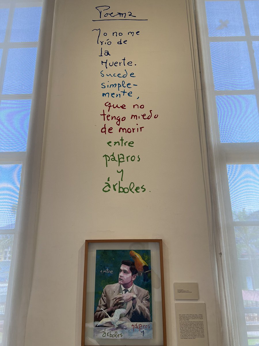 Se cumplen 83 años del nacimiento de Javier Heraud. Les compartimos unos versos del poeta en nuestra exposición permanente «Intensidad y altura de la literatura peruana».