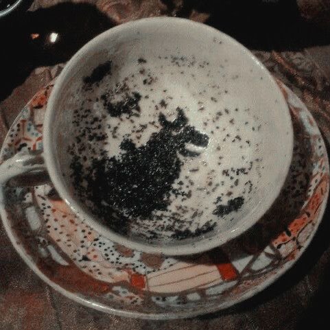 Naaamoony's tweet photo. 걍 ��즈카반의 죄수는 영화의 톤이 제일 그때 그시절..스러우면서도 하나도 안 촌스러움 
그리고 떡밥도 다 잘 회수해서 영화 자체의 완성도가 높음
여름에 개봉한것도 당시에는 욕먹었다는데 영화 전체적으로 눅눅하게 물기 먹은 느낌이 오히려 여름이랑 잘 어울려서 좋았음... https://t.co/v6SxS9xX5X