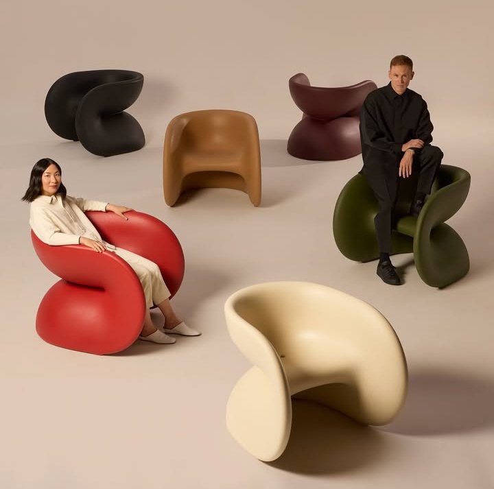 4AAAAart's tweet photo. Fortune Chair by JUMBO https://t.co/dNTJkpXhQy