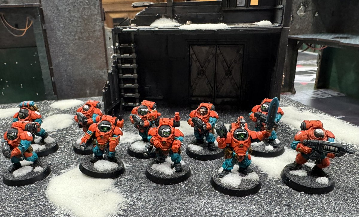 Chris Hanes tweet media