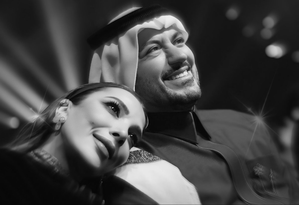 _maria6__'s tweet photo. - طُول مَا آنا مسنودة علىَ كتفك حَبِيبي واقفة آنا في وش الحَياة دِي ومُش هاممني🤍.
• @AssalaOfficial - @FaikHassan • https://t.co/RScmVIC7Pd