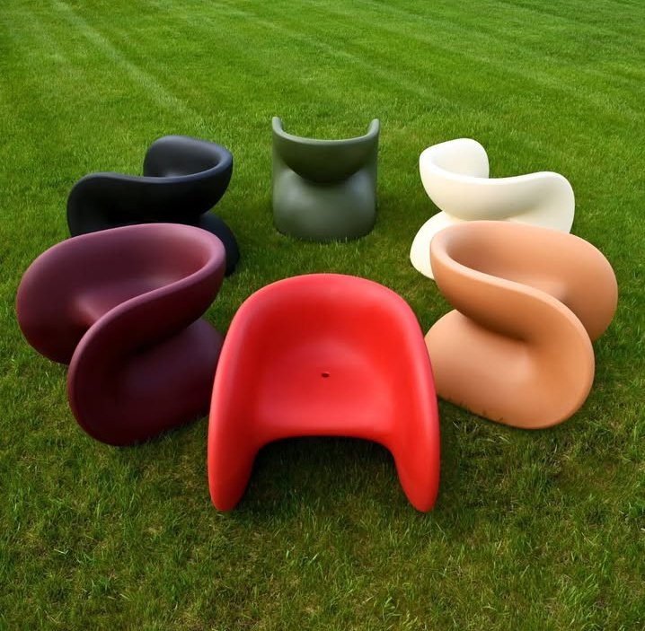 4AAAAart's tweet photo. Fortune Chair by JUMBO https://t.co/dNTJkpXhQy