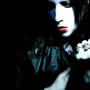 PosthumanDevil's tweet photo. Marilyn Manson Born Villain Era Compilation Part IX
#mansontwt
#MarilynManson
#MansonFanatic
Follow The Page And Like The posts🖤 https://t.co/q1Mc28EJwY