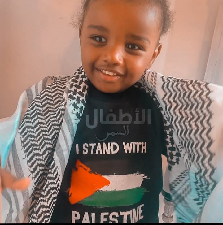 Yasmine12093's tweet photo. ‼️Please don't skip‼️
My family urgently needs help to purchase very essential supplies.
I beg you not to ignore my family.🙁
Any donation helps, and if you can't, at least share or quote so it can reach https://t.co/9hrknJx5Pk