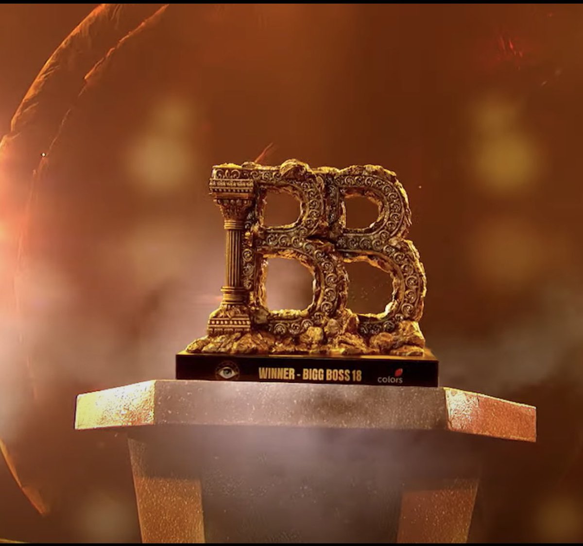 KARAN IS IN TOP 2 , BE READY FOR LIVE VOTING GUYS!!!!!😭😭😭😭
Now Battle is between blind Religion Votes V/s Organic votes.
ONLY #KaranveerMehra DESERVES--
THE KARANVEERMEHRA SHOW TROPHY!!!!
Undeserving Ladla ko nahin jitne dena hai.
#BiggBoss18 #bb18