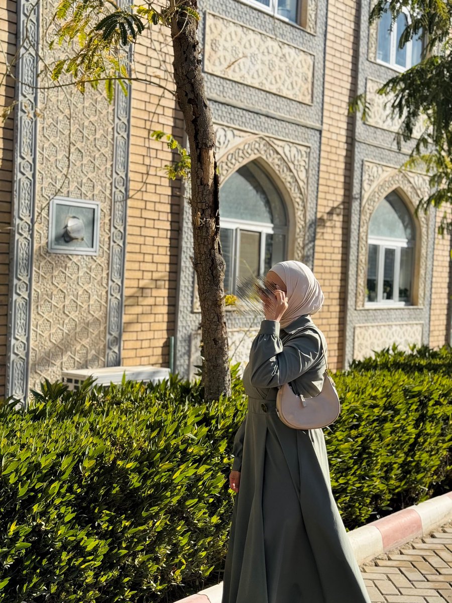 ضُـحـى tweet media