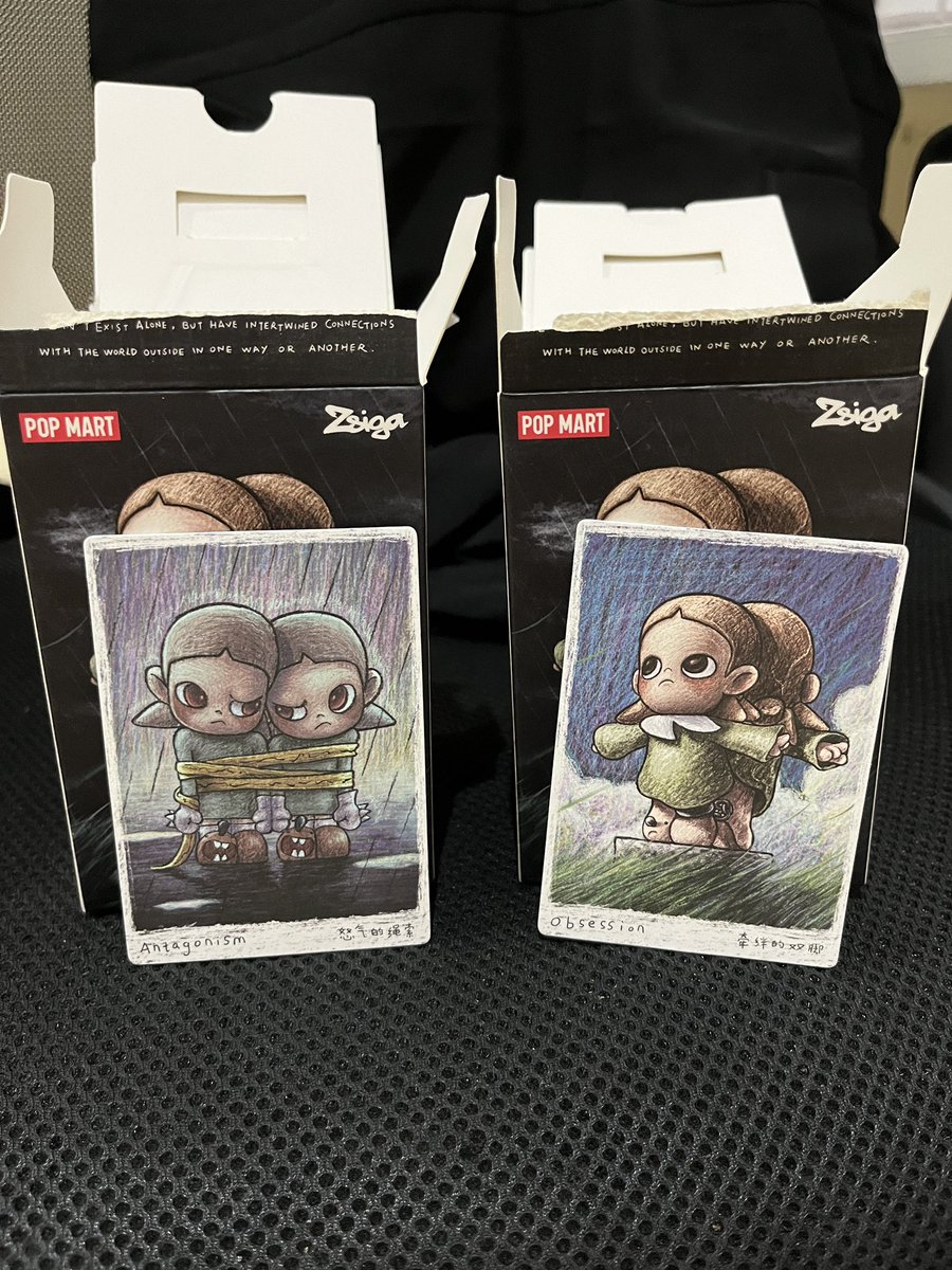 wts! dimoo &amp; zsiga twins figure!
dimoo 190k each
zsiga 200k each

#wtb #wts #popmart #zsiga #dimoo