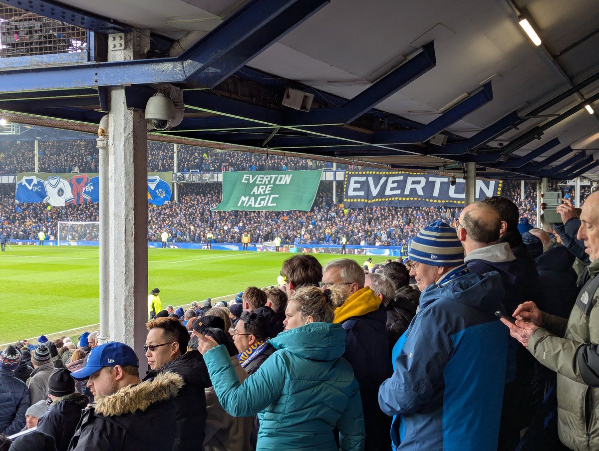 Chuffed with today's performance. One of the best games I've seen played in a long while. Up the toffees 💙 #EVETOT #Everton