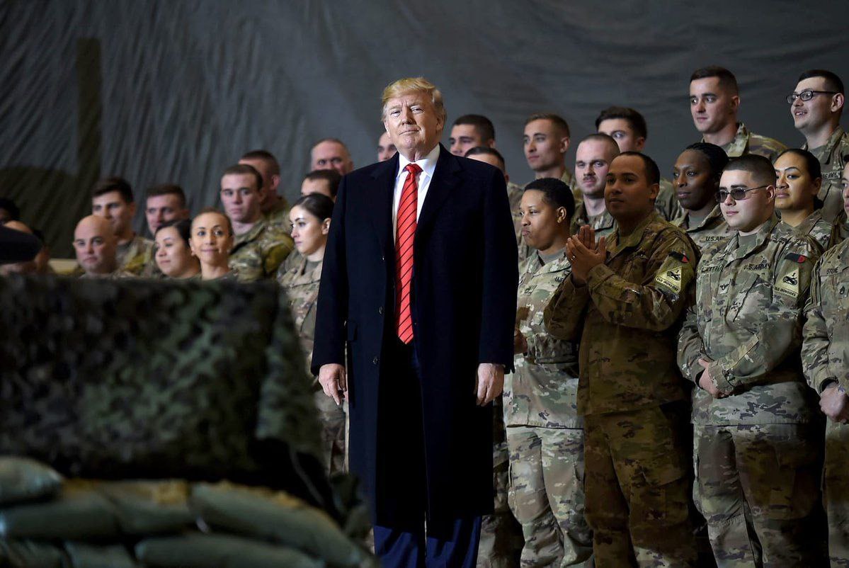 RightScopee's tweet image. 🚨BREAKING: President-elect Donald Trump has announced that all military members who were discharged for refusing the COVID mandate will be reinstated and receive full back pay, along with a formal apology from the United States Government. 

Do you support this? 

YES or NO?