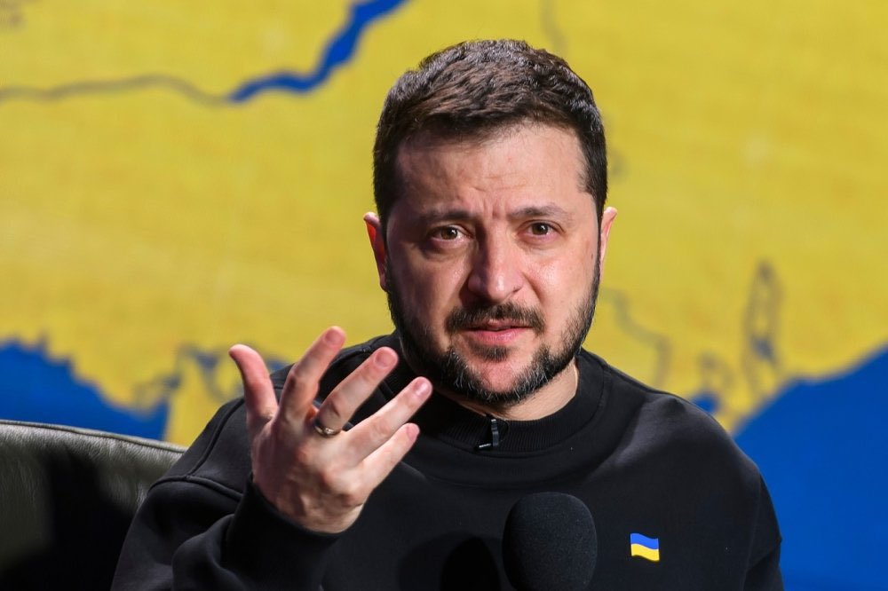 BRICSinfo's tweet photo. JUST IN: 🇺🇦🇺🇸 Ukrainian President Zelensky asked to be invited to Donald Trump's inauguration three times, but was turned down, Donald Trump Jr says. https://t.co/4MKltsQETj