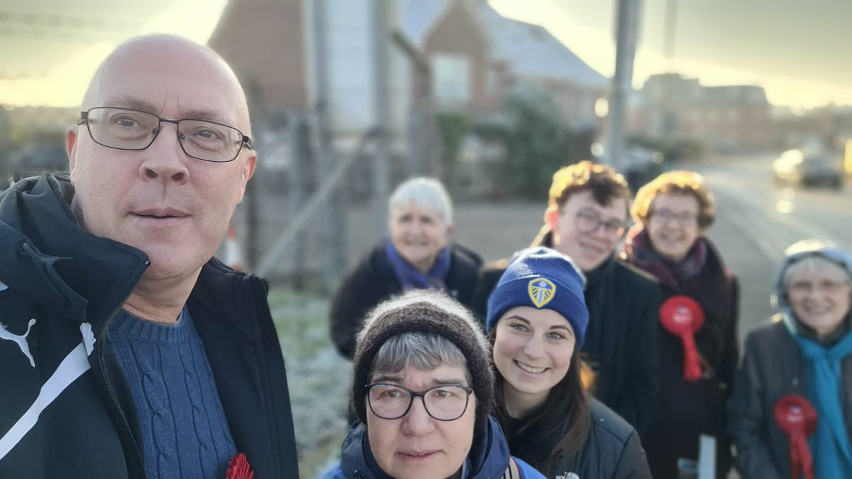 StAlbansLabour's tweet photo. Great team out last Saturday and today in London Colney and Highfield Park, supporting Mike for the London Colney County Ward in May.

Out all year, not just at election time. https://t.co/8z4snpYkut