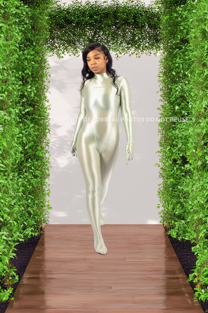 patrioticgifts's tweet photo. How about The Sea Foam Athena bodysuit? @AMORESY_GM
https://t.co/SVc54wd7yx
#amoresy #phoenix #portland #cleveland #dallas #nyc #newmexico #models #shine #spandexmodels https://t.co/xYmBDczmWa