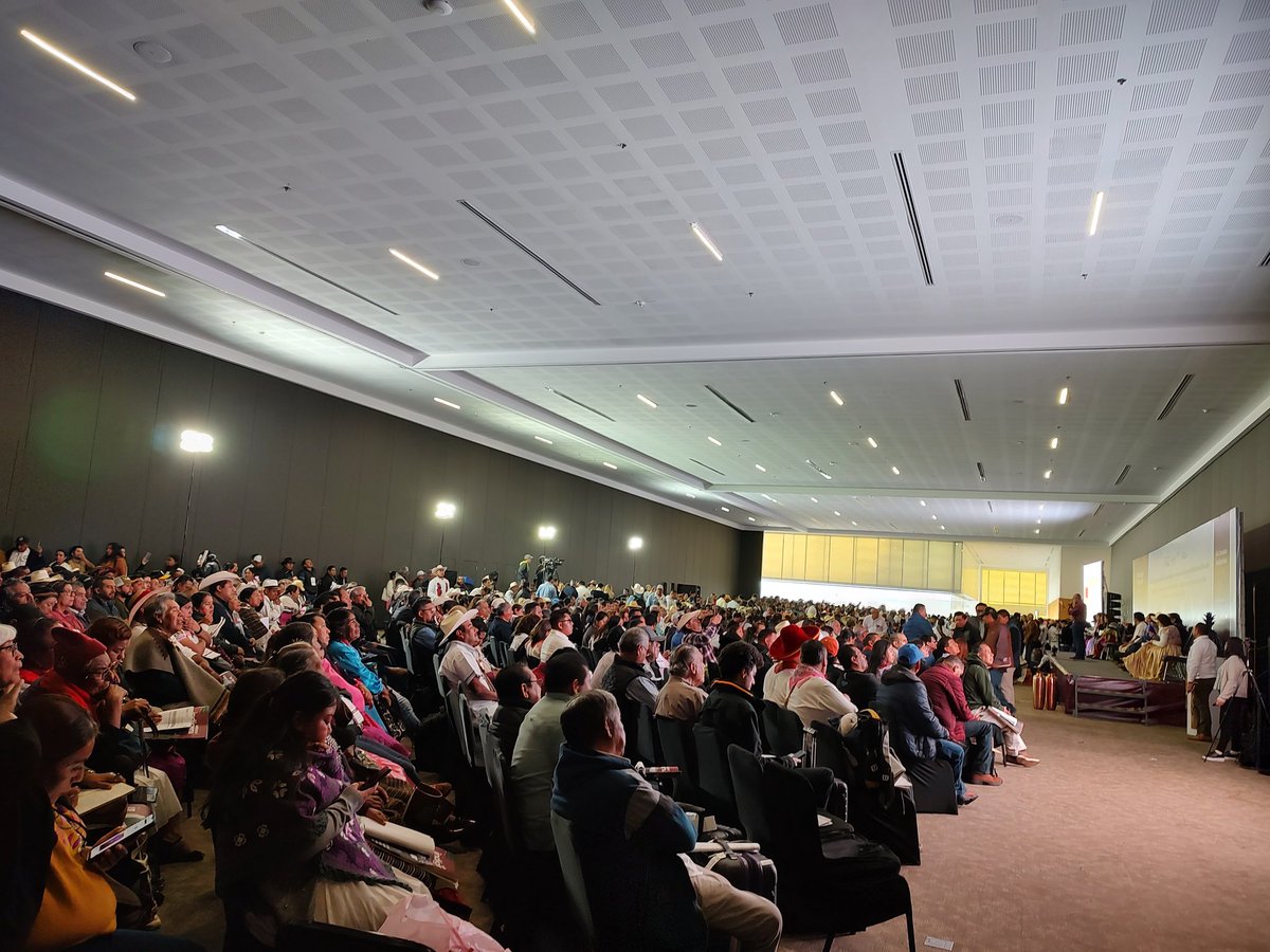 ImeAlquicira's tweet photo. ¡Nunca más un México sin nosotro
Foro Nacional de Consulta de los Pueblos y Comunidades #Indígenas y Afromexicanas para el Programa Nacional de Desarrollo. Morelia, Michoacán. https://t.co/zkAtrmpbX0