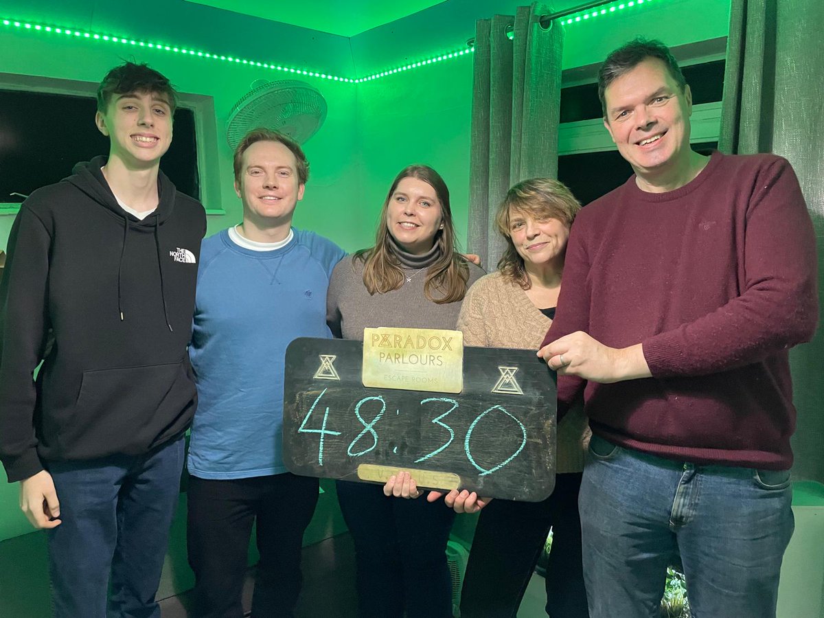 LeifDavidsen's tweet image. Smashed a great escape room in Guildford today for my birthday treat. Lots of fun.